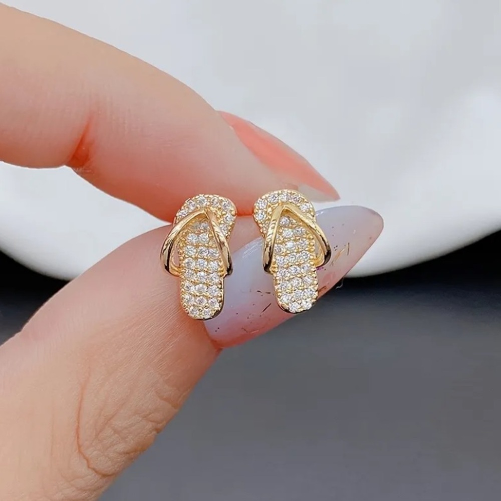 NEW Dainty Flip Flop Rhinestone stud Earrings Minimalist Beach Vaca - Boutique